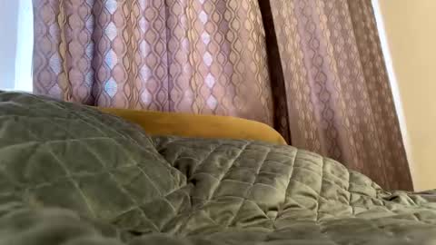 Snapshot of lomakaxd chatting on November 7, 10:04 am lomakaxd online show from November 7, 10:04 am