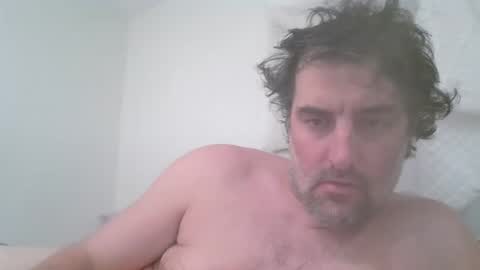 THE SEXIEST MAN ALIVE online show from November 12, 4:35 am