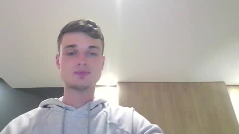 Snapshot of london_tomy chatting on September 23, 2:03 am london_tomy online show from September 23, 2:03 am