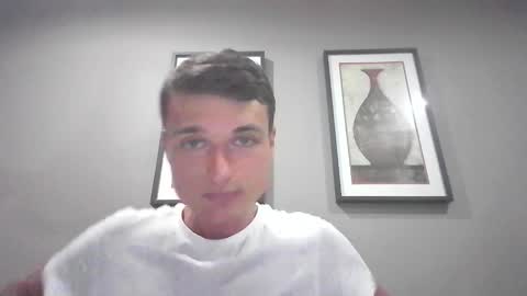 Snapshot of london_tomy chatting on February 10, 5:11 am london_tomy online show from February 10, 5:11 am