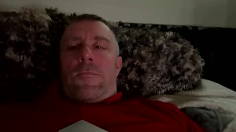 Snapshot of londonsbigbenxxx chatting on December 23, 11:08 am londonsbigbenxxx online show from December 23, 11:08 am