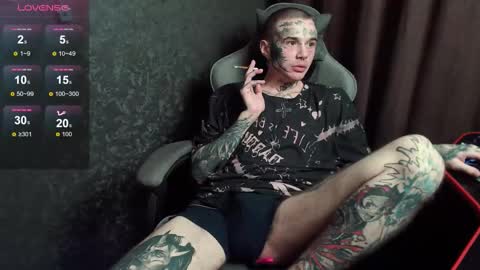 Snapshot of lone1ycrystal chatting on September 30, 8:14 pm Chris online show from September 30, 8:14 pm