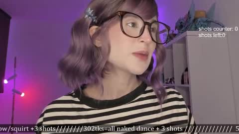 Snapshot of lonelly_lolly98 chatting on June 4, 11:44 pm SABRINA online show from June 4, 11:44 pm