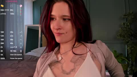 lonelyteaser online show from April 3, 12:14 pm