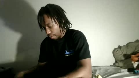 Snapshot of longdickcorey chatting on November 8, 3:39 am longdickcorey online show from November 8, 3:39 am