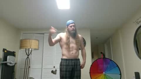 Snapshot of longhairedfreak1921 chatting on February 20, 5:57 pm longhairedfreak1921 online show from February 20, 5:57 pm