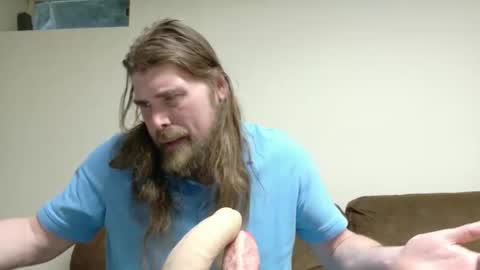 Snapshot of longhairedfreak1921 chatting on April 1, 1:41 pm longhairedfreak1921 online show from April 1, 1:41 pm