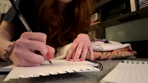 longlabiaslut online show from March 3, 5:24 am