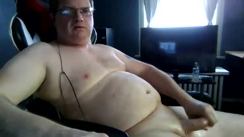 Snapshot of longndeep75 chatting on May 29, 9:46 pm longndeep75 online show from May 29, 9:46 pm