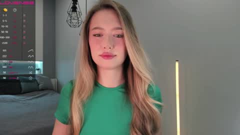 Eva online show from December 5, 3:30 pm