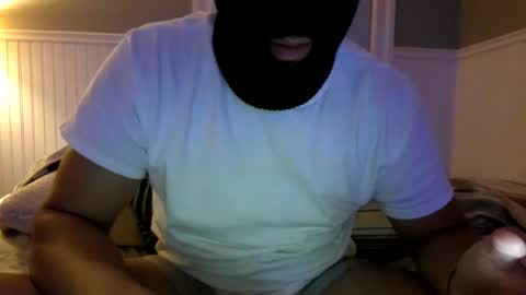 Snapshot of longtallnhandsome chatting on October 13, 4:01 am longtallnhandsome online show from October 13, 4:01 am