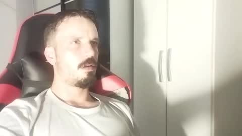 Snapshot of lookaz4010 chatting on March 11, 6:52 pm Lucas online show from March 11, 6:52 pm