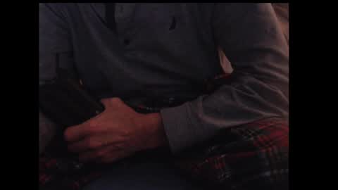 looking469 online show from January 1, 8:26 pm