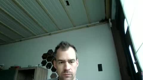 loonelyy online show from March 28, 5:45 pm