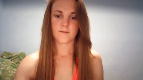 Snapshot of lora879 chatting on July 14, 5:51 pm Lora online show from July 14, 5:51 pm