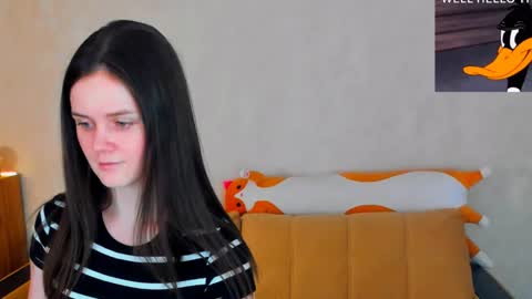 Snapshot of lora_cain chatting on December 22, 5:21 pm Lora Cain online show from December 22, 5:21 pm