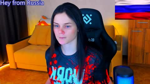 Snapshot of lora_cain chatting on January 15, 4:57 am Lora Cain online show from January 15, 4:57 am