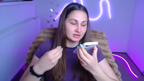 Snapshot of lora_kisses chatting on May 11, 7:14 am Lora online show from May 11, 7:14 am