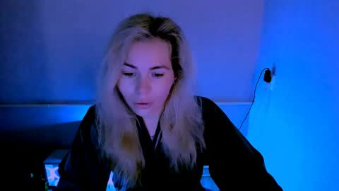 Snapshot of loraboyar chatting on May 11, 2:39 am Lora online show from May 11, 2:39 am