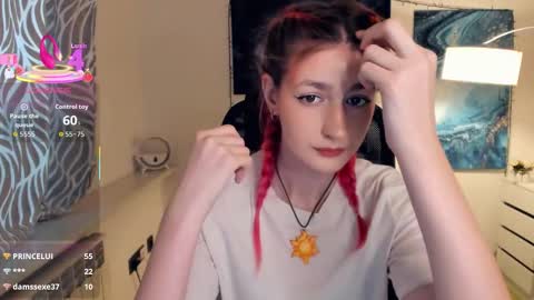 Lora online show from October 8, 8:56 am