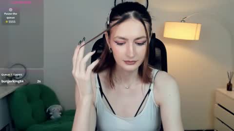 Lora online show from November 16, 7:47 am