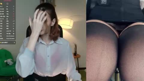 Snapshot of loradimmick chatting on February 12, 10:10 am Lora online show from February 12, 10:10 am