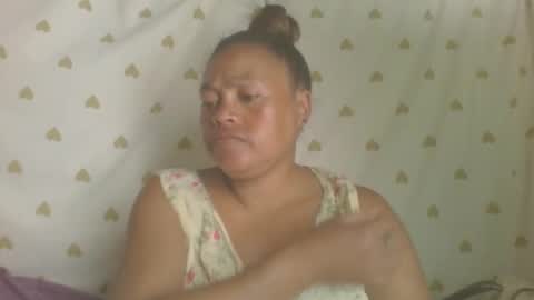 LorahxVane online show from April 14, 12:11 pm