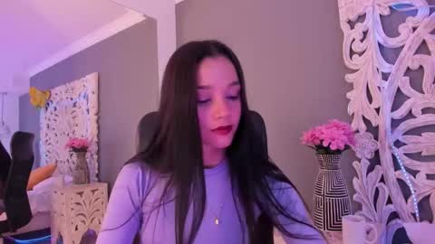 Snapshot of loraineblake chatting on March 2, 1:51 pm loraineblake online show from March 2, 1:51 pm