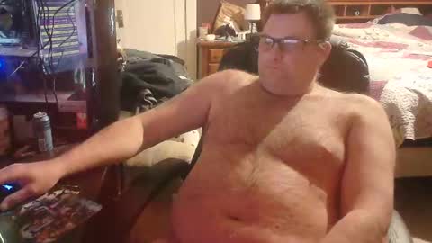 Snapshot of lordimaran chatting on December 14, 4:23 am lordimarans room online show from December 14, 4:23 am