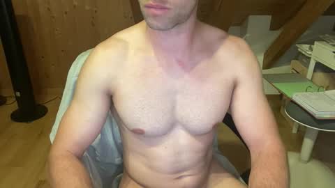 Snapshot of lordofsquirt1 chatting on March 30, 6:31 pm lordofsquirt1 online show from March 30, 6:31 pm