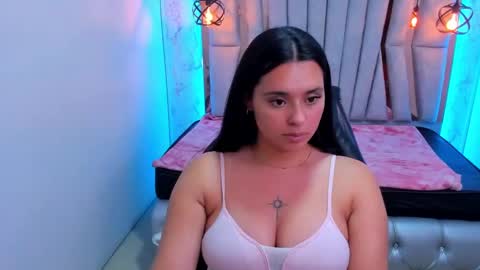lorem_adams online show from February 20, 5:29 pm