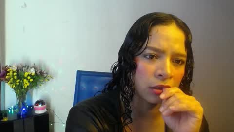 lorena494103 online show from October 19, 10:21 pm