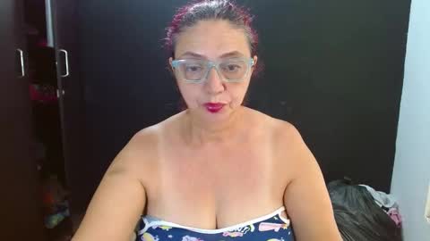 Lorena.. online show from September 28, 5:29 pm