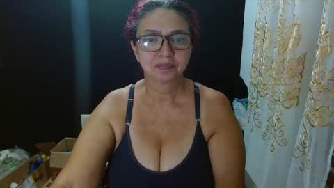 Lorena.. online show from October 8, 3:37 am