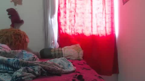 lorenitha online show from October 12, 5:01 pm