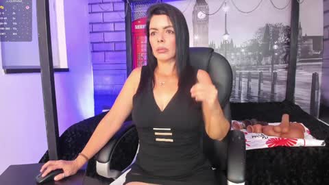 lorena online show from April 9, 7:08 pm