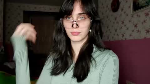 Kira online show from November 15, 3:52 pm