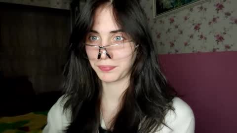 Kira online show from November 23, 3:34 pm