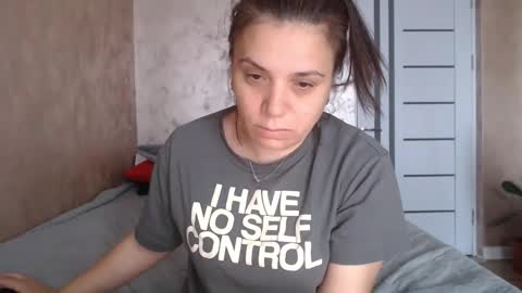 Snapshot of lorragrey chatting on May 14, 6:42 am LorraGrey online show from May 14, 6:42 am