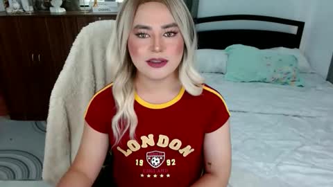 Snapshot of los_bondad chatting on November 6, 10:49 am Los online show from November 6, 10:49 am