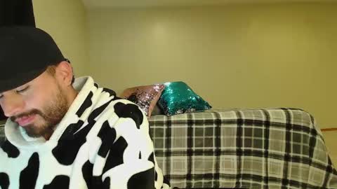 Snapshot of los_juanes chatting on October 9, 11:14 pm JUAN  JUAN online show from October 9, 11:14 pm