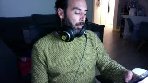 Snapshot of lost_angelibz chatting on December 22, 8:36 pm lost_angelibz online show from December 22, 8:36 pm