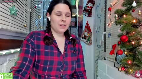 Snapshot of lost_charming chatting on December 21, 11:24 pm Alisa My darlings online show from December 21, 11:24 pm
