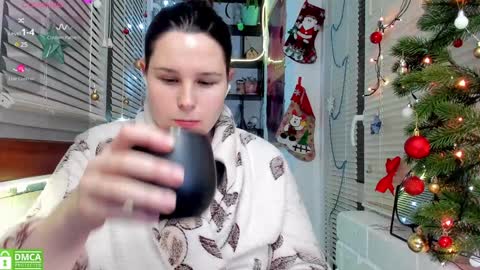 Snapshot of lost_charming chatting on December 23, 12:35 am Alisa My darlings online show from December 23, 12:35 am