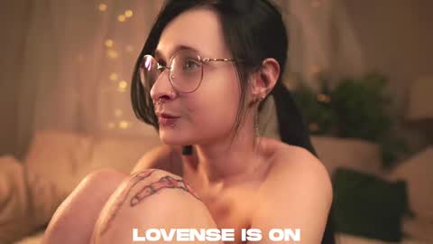 Jess online show from February 2, 7:34 pm