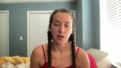 Snapshot of lothlori chatting on July 4, 3:29 pm lothlori online show from July 4, 3:29 pm