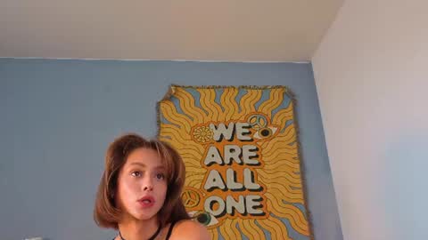 Snapshot of lottie_cutie chatting on June 26, 6:40 am Charlotta online show from June 26, 6:40 am