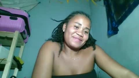 Snapshot of louane98 chatting on February 28, 6:42 pm louane98 online show from February 28, 6:42 pm