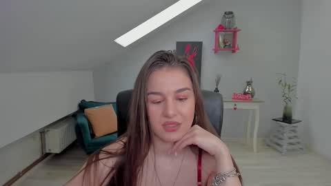 louannahart online show from March 2, 7:15 am