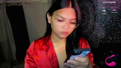 Snapshot of louheart chatting on May 13, 12:41 am Sweet online show from May 13, 12:41 am